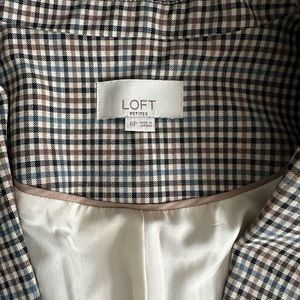 Loft Plaid Jacket/Blazer size 6 Petite
